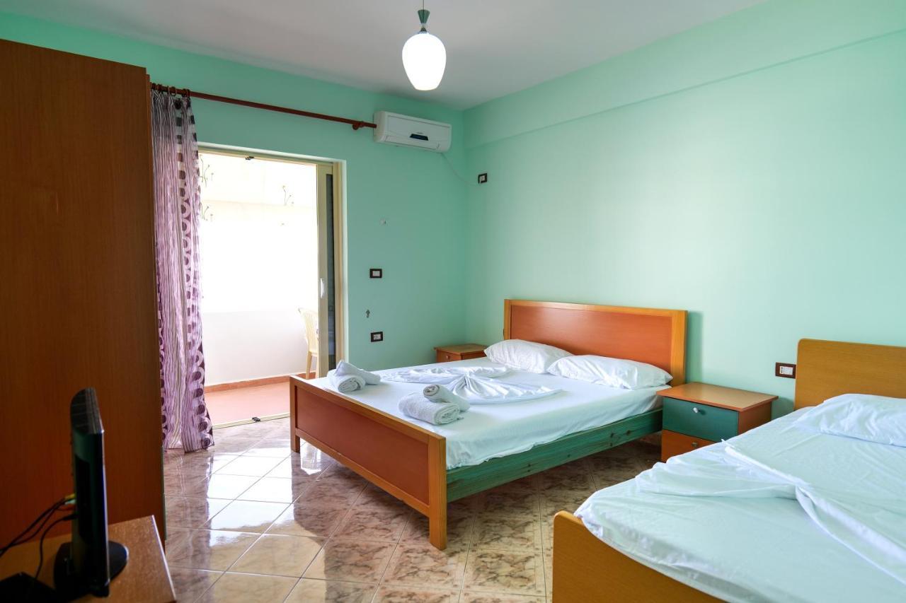 Rei Apartments ซารานเดอ ภายนอก รูปภาพ
